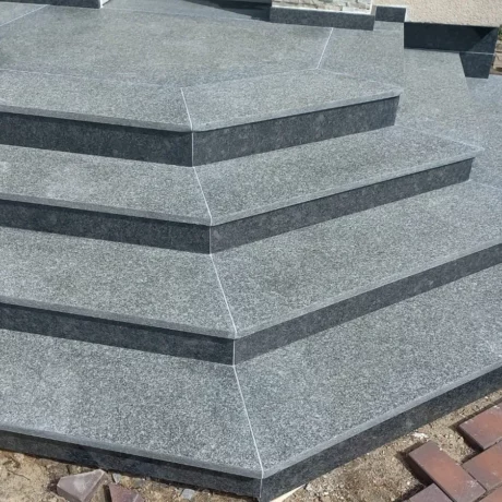 Monolit-schody-realizacja-12