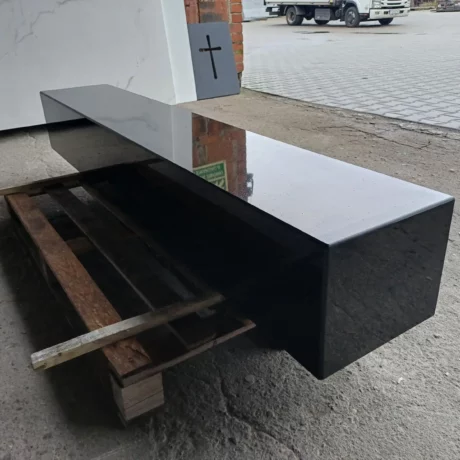 Monolit-nagrobki-realizacje-24