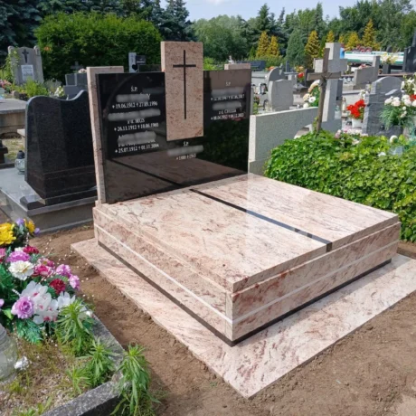 Monolit-nagrobki-realizacje-39