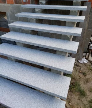 Monolit - schody realizacja 2